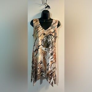 Decorative tiger print flowy shirt